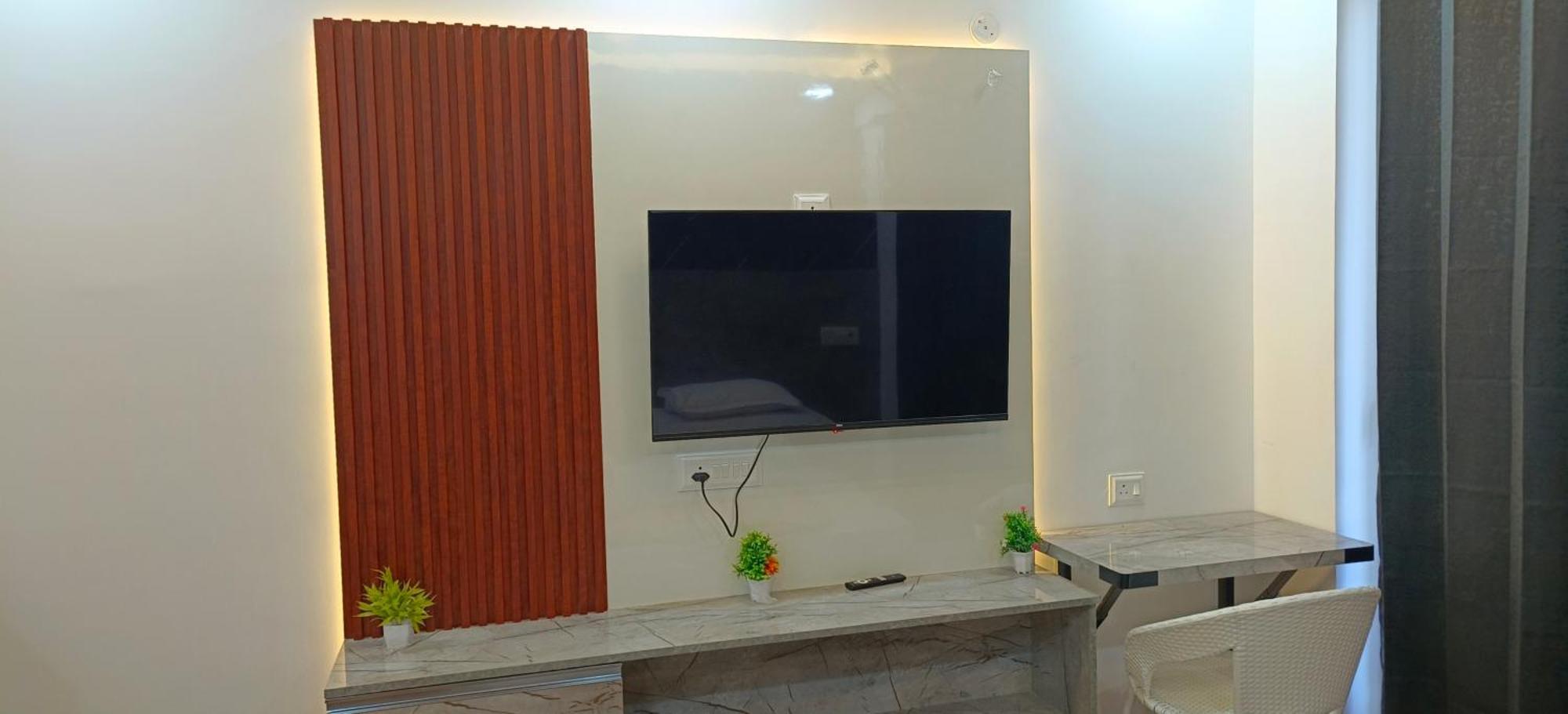 Aarohi Studio Hotels Ghaziabad Zewnętrze zdjęcie